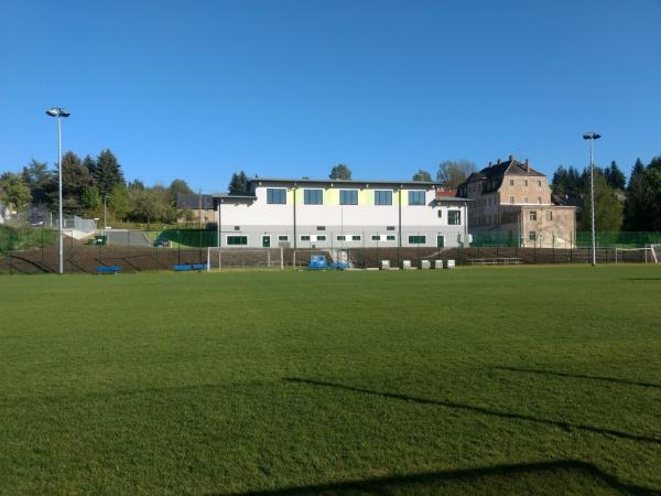 Neuer Sportplatz Wolkenburg - Limbach-Oberfrohna-Wolkenburg