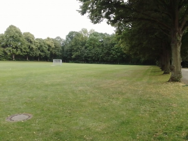 Rohdehoffplatz - Kiel-Ellerbek