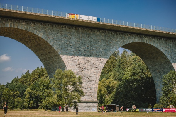 Sportplatz an der Göltzschtalbrücke - Lengenfeld/Vogtland-Weißensand