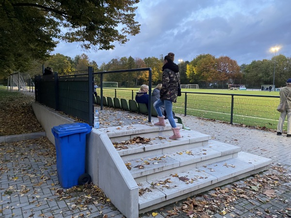 Sportplatz an der Schleuse - Oberhausen/Rheinland-Borbeck