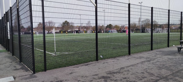 Meadow Park 3G - Borehamwood, Hertfordshire