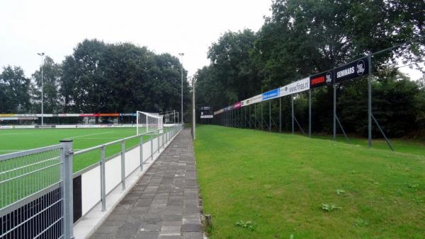 Sportpark Orderbos veld 7-CSV Apeldoorn - Apeldoorn