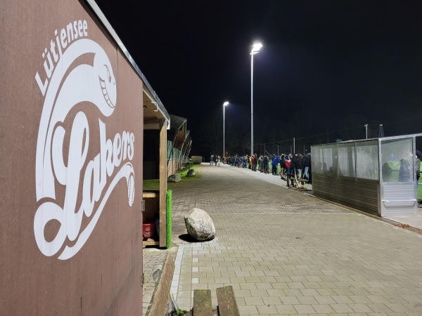 Waldstadion B-Platz - Lütjensee