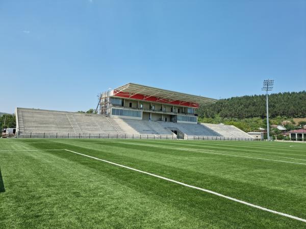 Stadioni Grigol Jomartidze - Khashuri