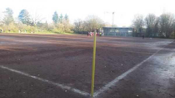 Sportplatz Trenknerweg - Hamburg-Altona