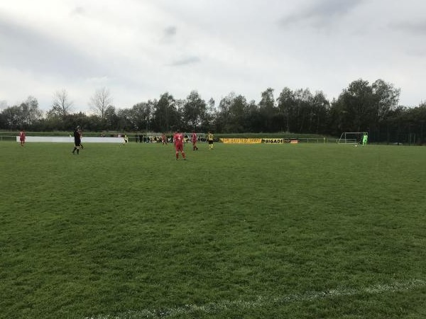 Sportplatz Lange Stücken - Brandis-Beucha