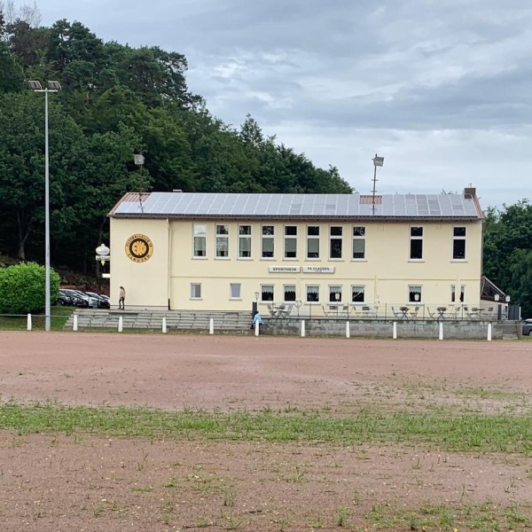 Sportgelände Hanauer Ring Platz 2 - Clausen