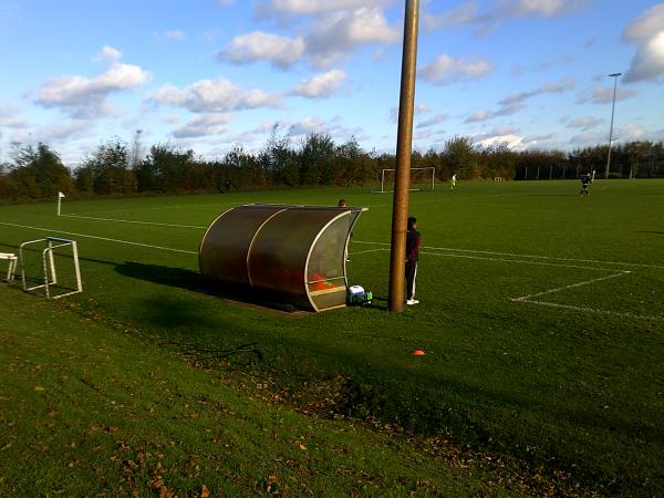 Ernst-Wagener-Stadion B-Platz - Steinburg-Eichede