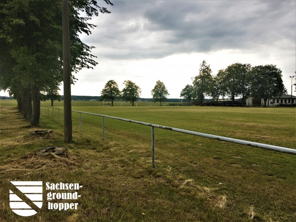 Sportplatz Am Flugplatz - Großdubrau-Särchen