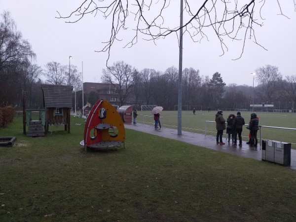 Sportplatz am Vereinszentrum - Hamburg-Berne