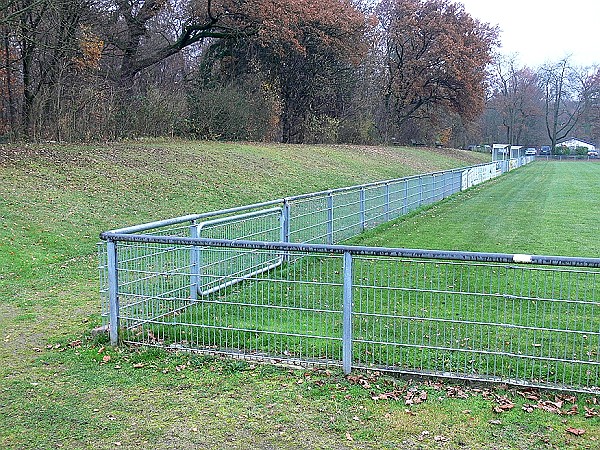 Sportanlage Schwanheimer Bahnstraße - Frankfurt/Main-Schwanheim