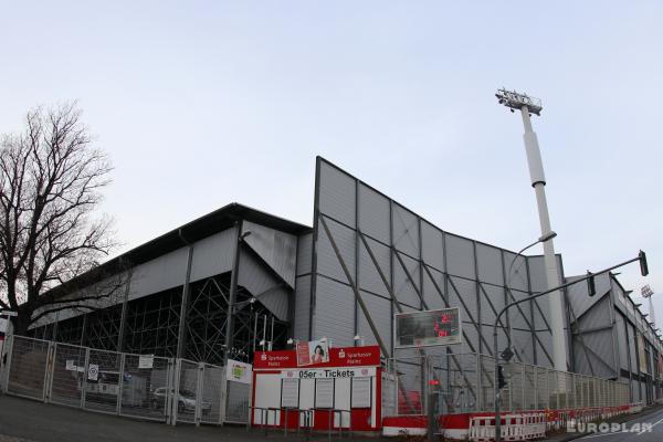 Bruchwegstadion auf dem WOLFGANG FRANK CAMPUS - Mainz