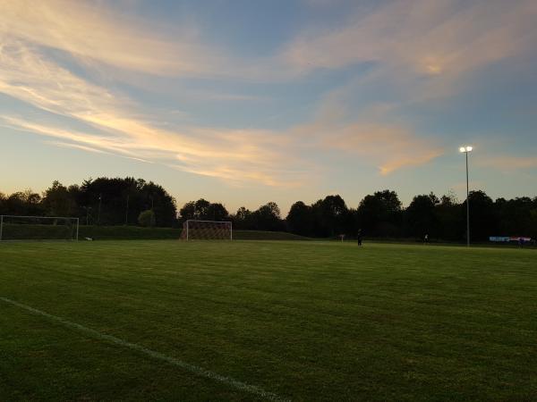 Sportplatz an der Nibelungenhalle - Großmehring