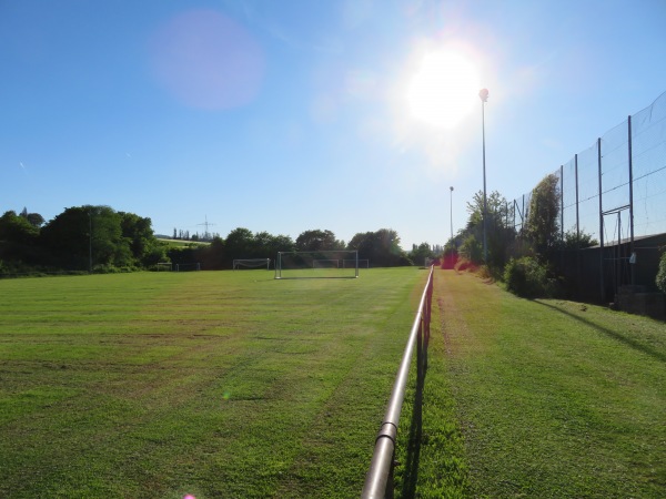 Sportplatz Kirschberg - Bad Salzdetfurth-Groß Düngen