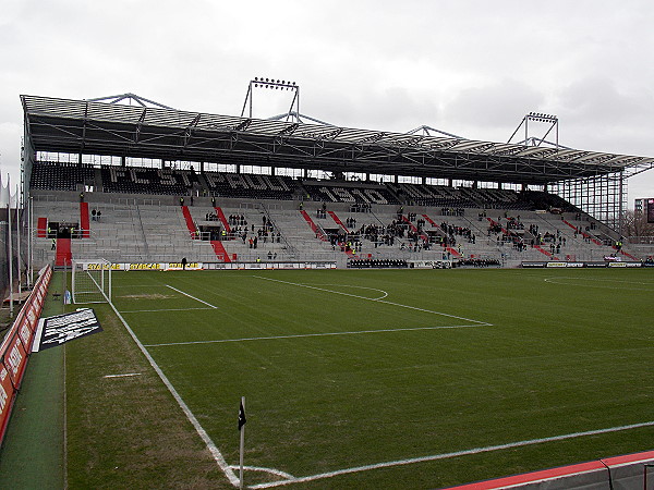 Millerntor-Stadion - Hamburg-St. Pauli