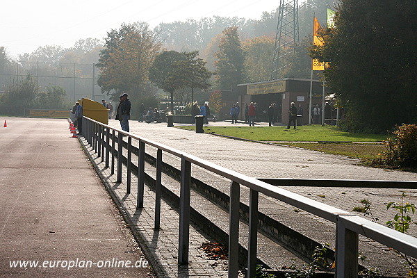 Sportanlage Berner Heerweg 190 - Hamburg-Farmsen