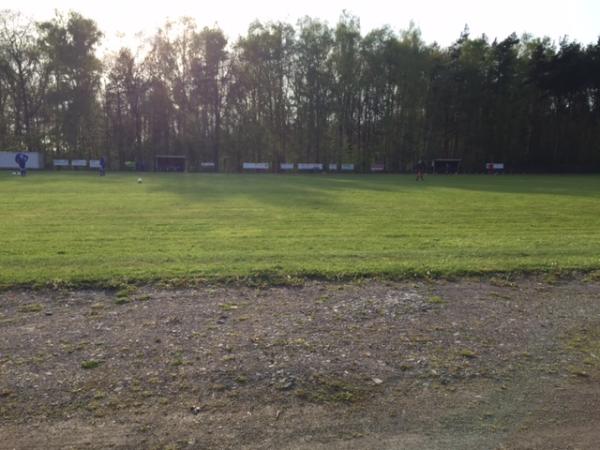 Sportplatz Hochweitzschen - Großweitzschen-Hochweitzschen