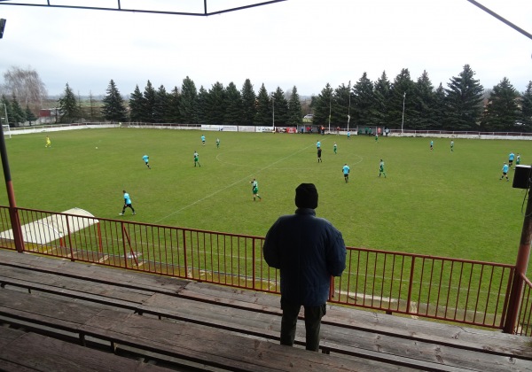 Futbalový štadión Tešedíkovo - Tešedíkovo