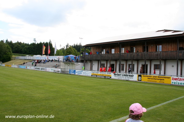 Auto-Weiß-Arena - Affing