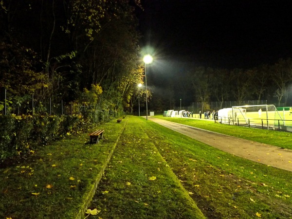 Sportplatz am Volkshaus / Stratmanns Hof - Herne-Röhlinghausen