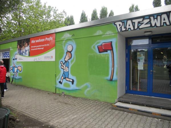 Sportanlage Königshorster Straße - Berlin-Märkisches Viertel