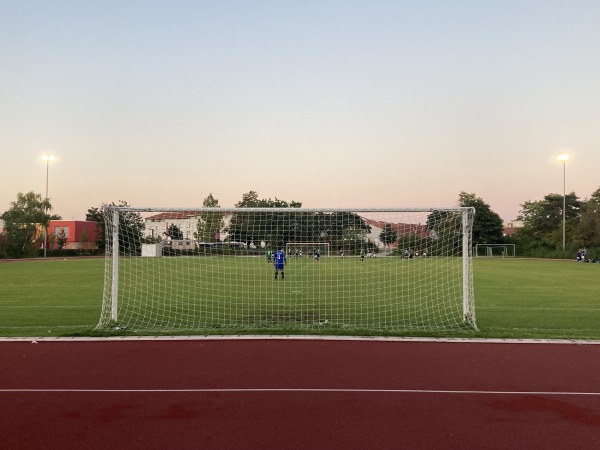 Sportplatz Albert-Einstein-Schule - Laatzen