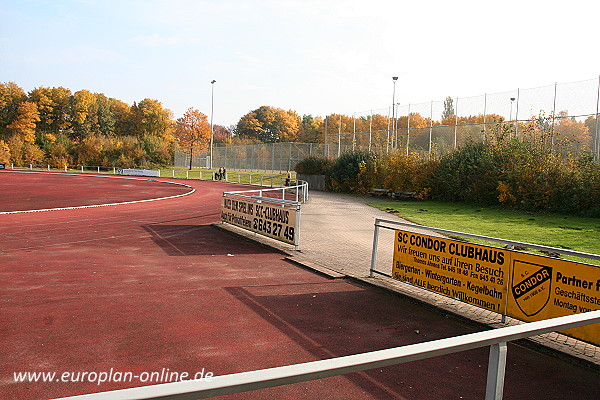 Sportanlage Berner Heerweg 190 - Hamburg-Farmsen