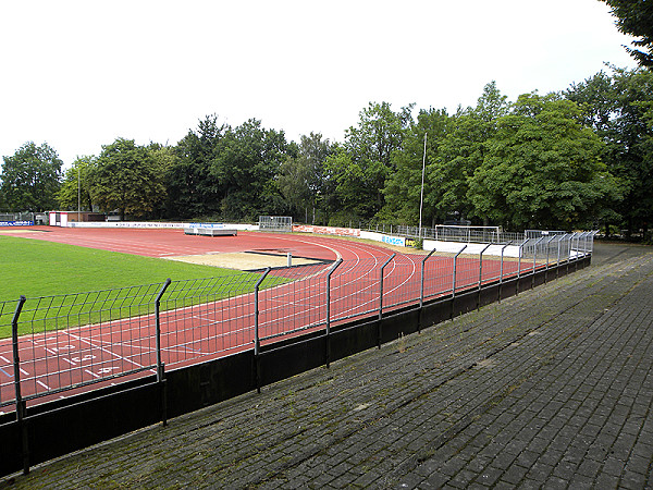 Jonny-Arfert-Sportplatz - Hamburg-Lurup
