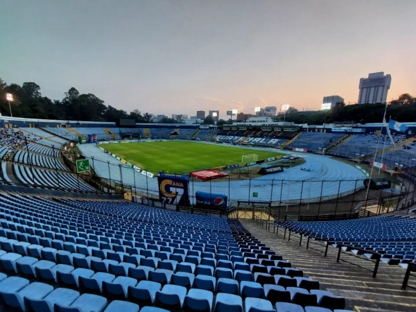 Estadio Doroteo Guamuch Flores - Ciudad de Guatemala