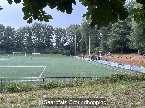Mühlenwaldstadion - Breitenbach/Pfalz