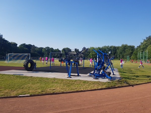 Lufthansa-Sportplatz - Hamburg-Groß Borstel