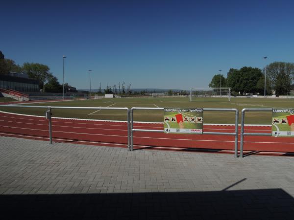 Sportplatz Taunusblick-Schule - Hofheim/Taunus-Wallau