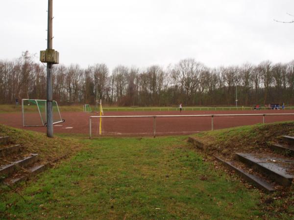 Bezirkssportanlage Ahrstraße I / Vogelwiese - Duisburg-Laar