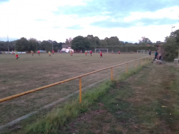 Sportplatz Hullersen - Einbeck-Hullersen