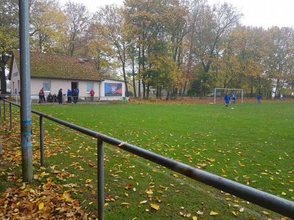 Sportplatz Kirchdorf - Sundhagen-Kirchdorf