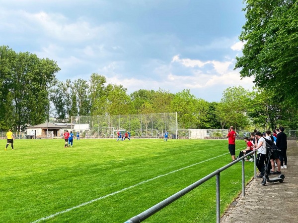 Sportplatz Im Weidengarten - St. Sebastian/Rhein