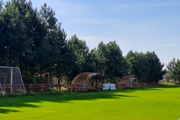 Fotbalové hřiště Újezd - Újezd u Přelouče