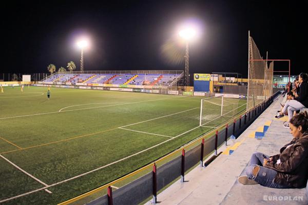 Campo de Fútbol La Palmera - San Isidro, Tenerife, CN