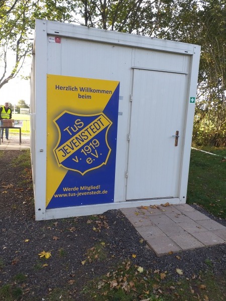Sport- und Freizeitgelände Jevenstedt C-Platz - Jevenstedt