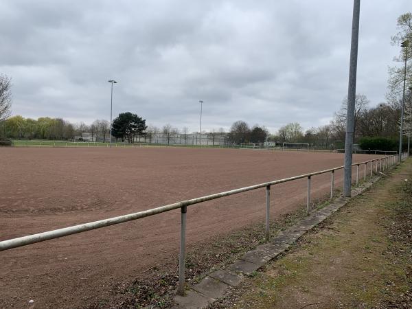 Schul- und Sportzentrum Horrem Platz 2 - Kerpen-Horrem