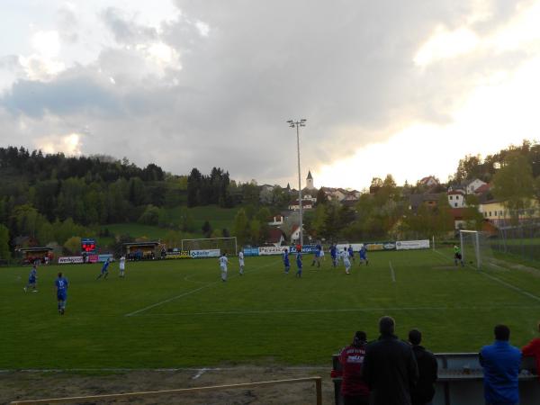 Sportplatz 
