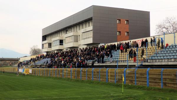 Gradski stadion Luke Gračanica - Gračanica