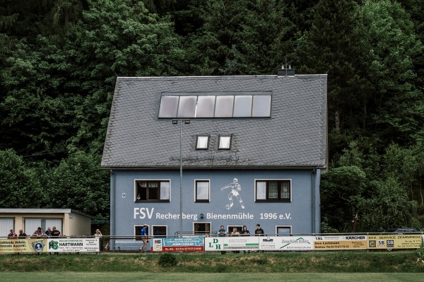 Sportplatz am Bad - Rechenberg-Bienenmühle