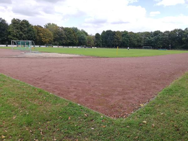 Stadion Bergheim - Duisburg-Rheinhausen-Bergheim