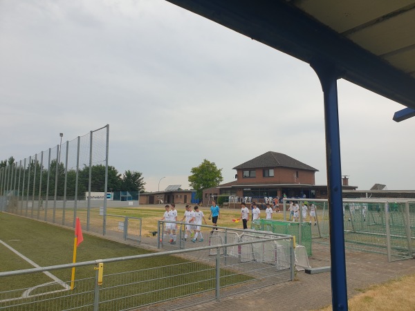 Stadion Dreikönige Nebenplatz - Emmerich/Rhein-Vrasselt