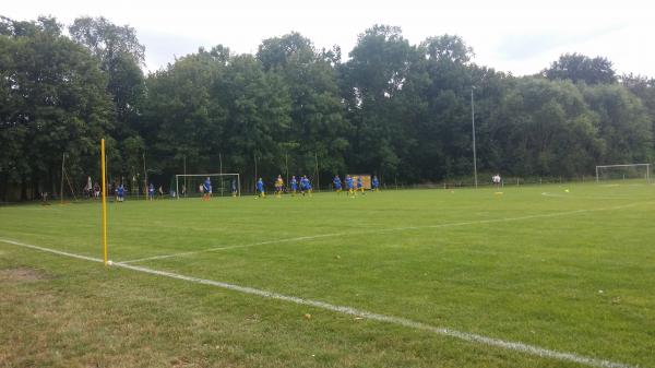 Sportanlage Am Frauenbuschacker Platz 2 - Mittenwalde