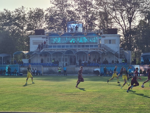 Gradski stadion - Kavarna