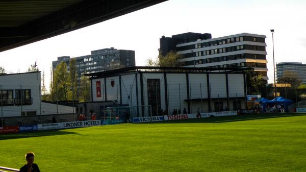 Bezirkssportanlage Stadion Hans-Böckler-Straße - Düsseldorf-Derendorf