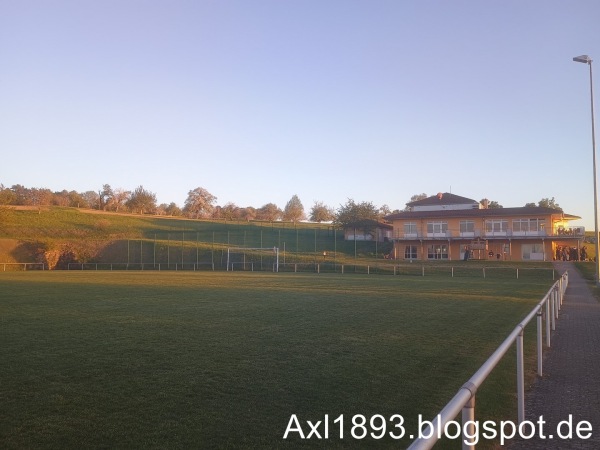 Stadion auf dem Bus Nebenplatz - Haiterbach