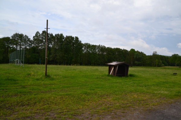 Sportplatz Nienhagen - Staufenberg/Niedersachsen-Nienhagen